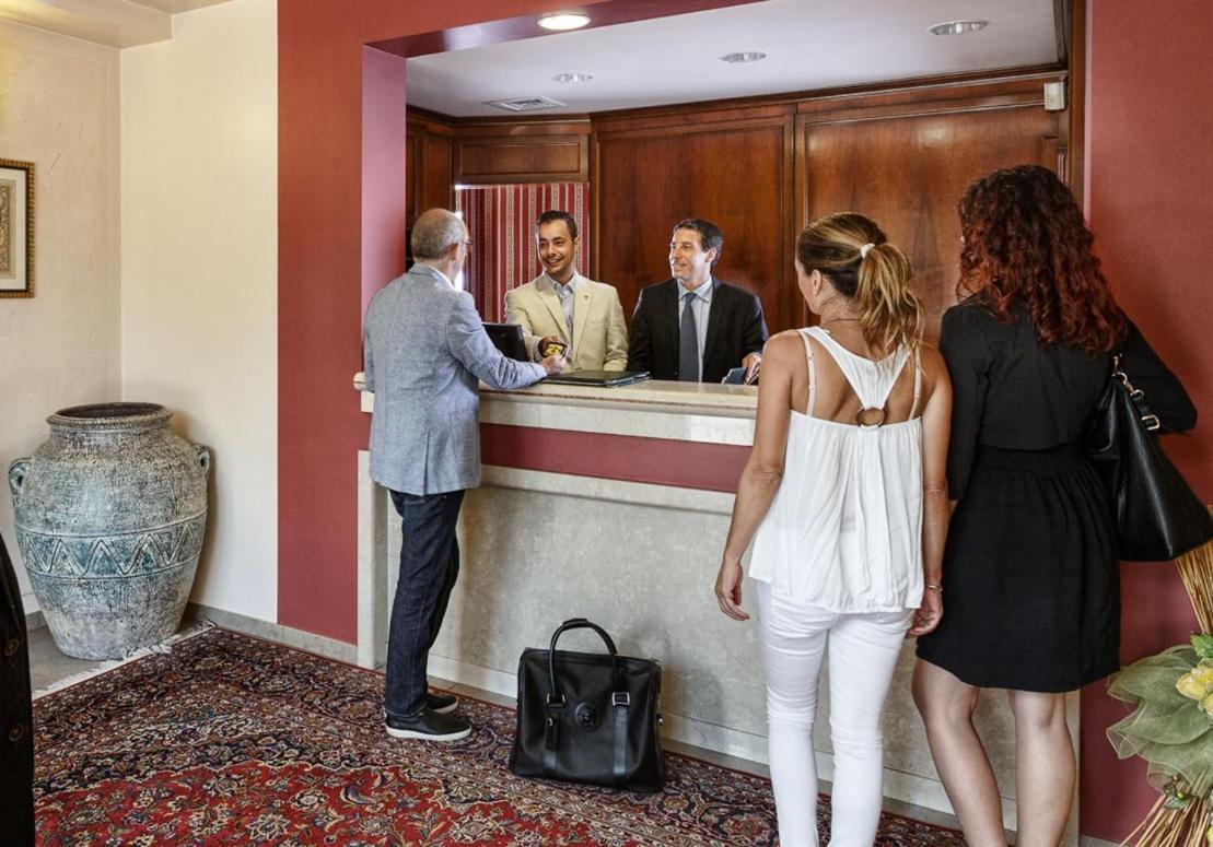 Hotel Daniel Basiano Zewnętrze zdjęcie